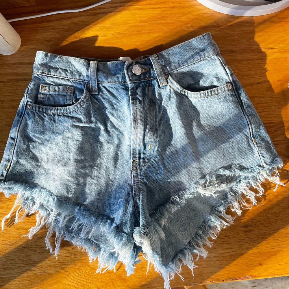 BDG shorty shorts